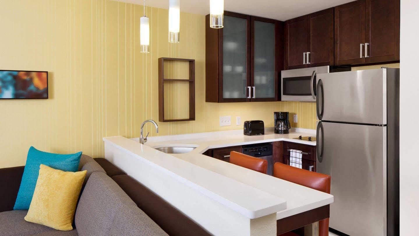 Residence Inn By Marriott Dallas By The Galleria Eksteriør billede