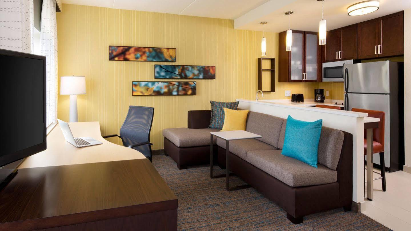 Residence Inn By Marriott Dallas By The Galleria Eksteriør billede
